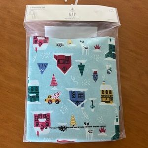 GapKids organic long sleeve pajama set